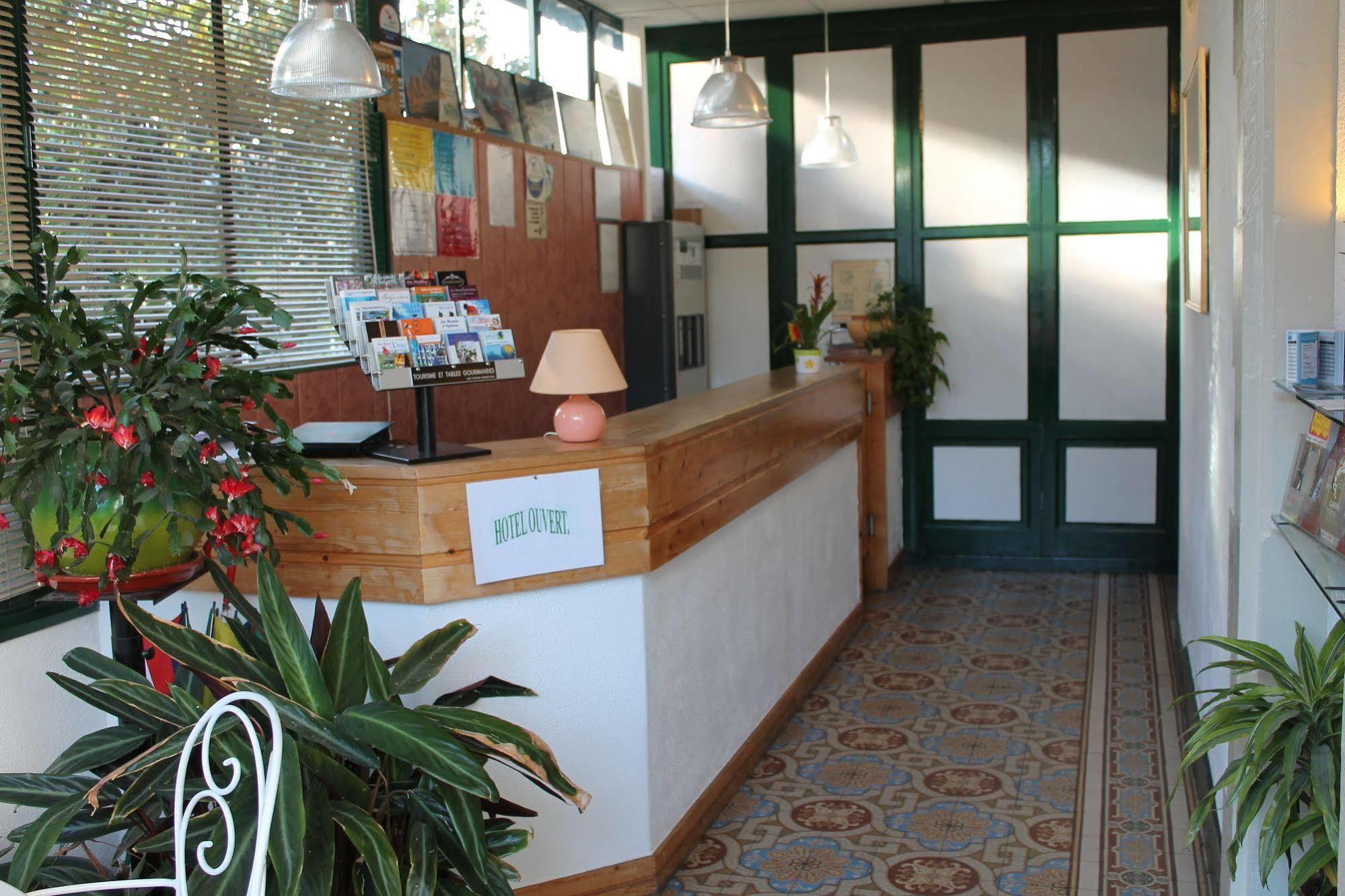 Hotel Montilleul - Villa Primrose Pau Kültér fotó